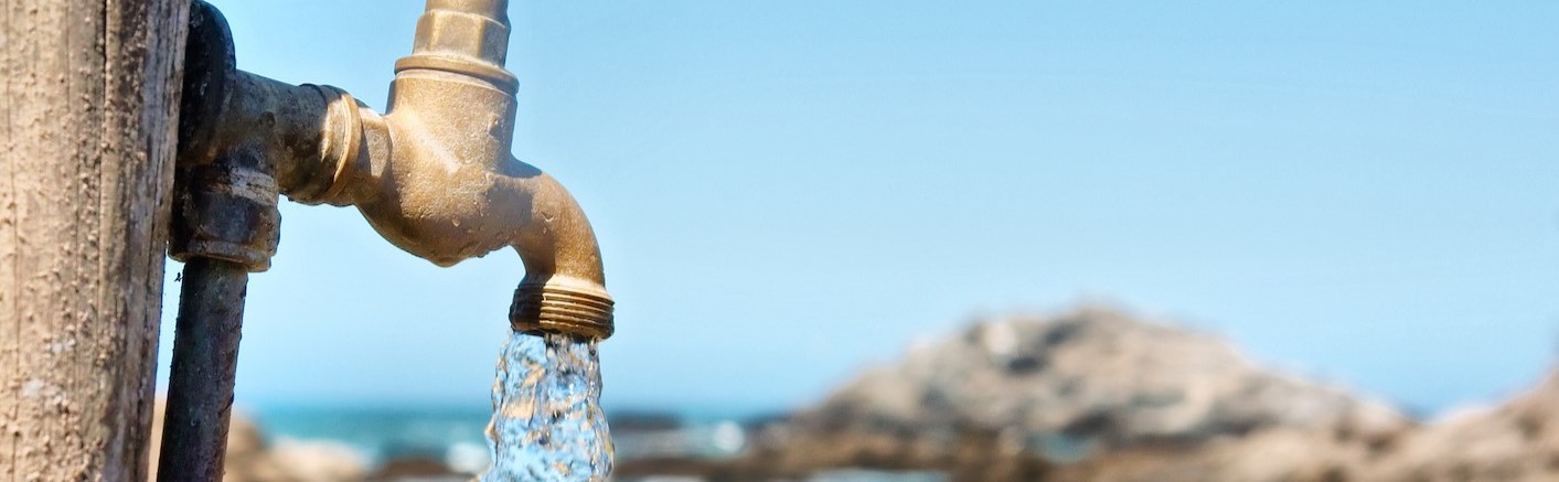 running water out of tap