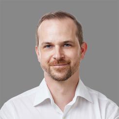 Dr Benno Guenther