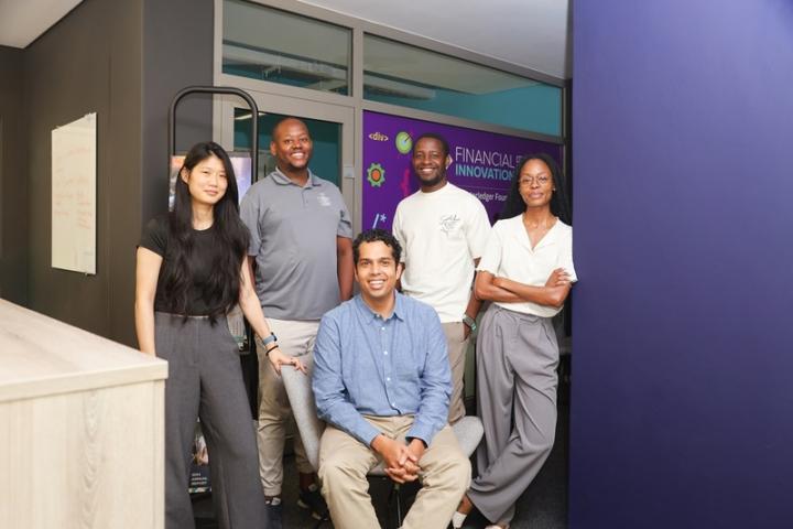 UCT’s Financial Innovation Hub received a national award for its contribution to advancing financial inclusion.