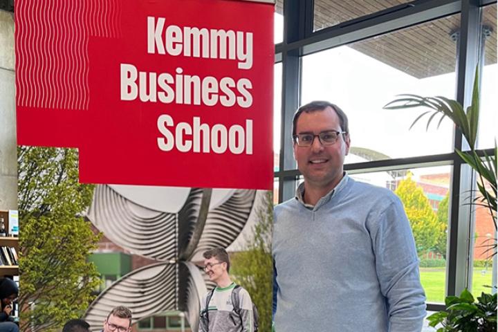 Dr Coetzee Marais abroad