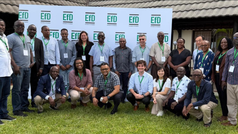 Group photo of the attendees at the workshop