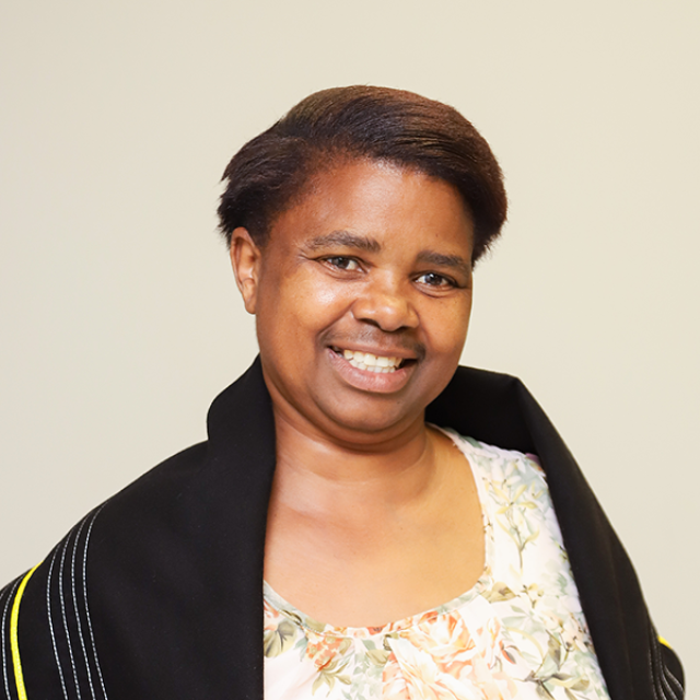 Nyameka Mhlonyelwa-Mona