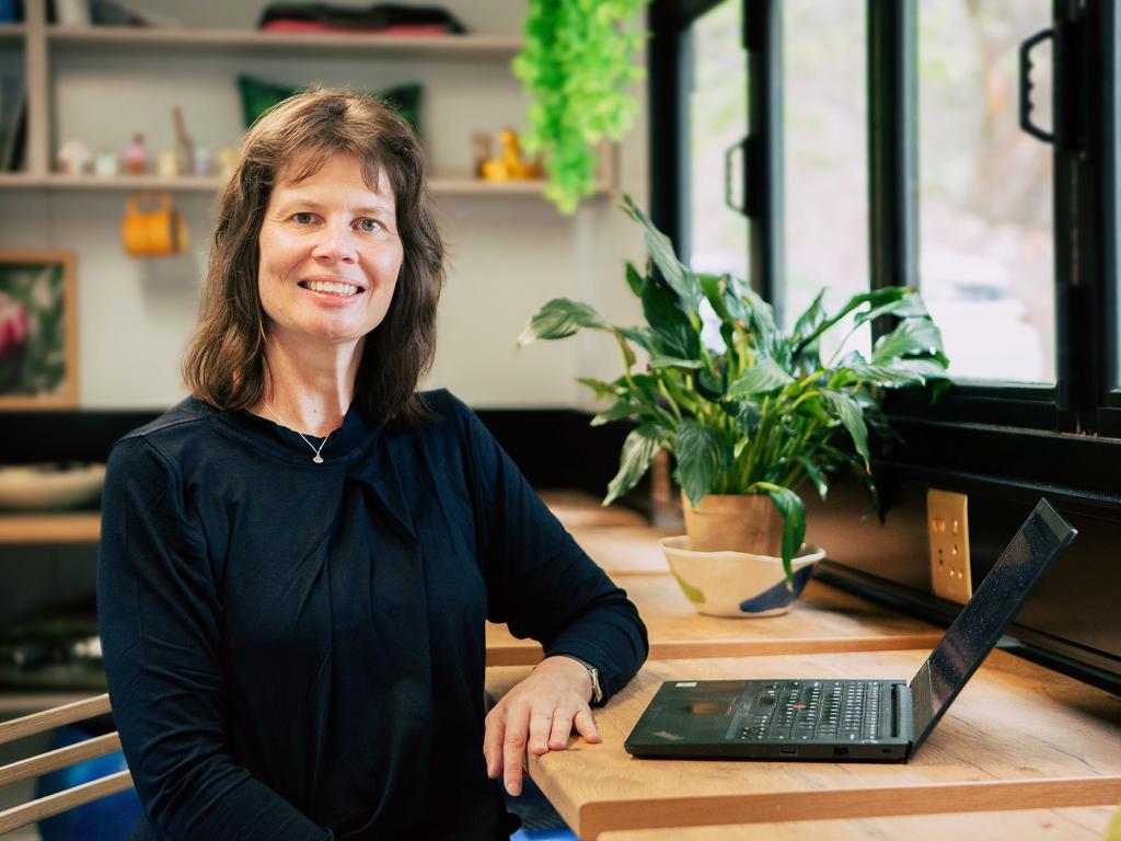 Prof Ines Meyer of the School of Management Studies in the Faculty of Commerce delivered her inaugural lecture on 12 October, a call to consider human dignity in considering a living wage.
