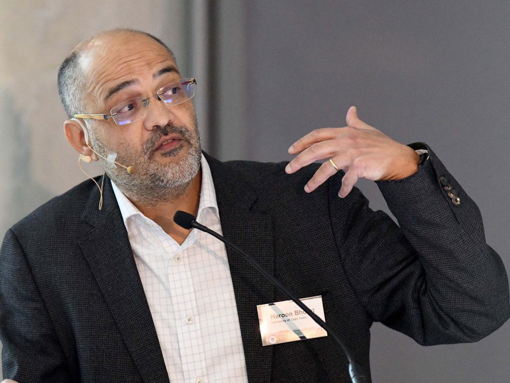 Prof Haroon Bhorat gave a presentation premised on the COVID-19 Social Relief of Distress Grant.