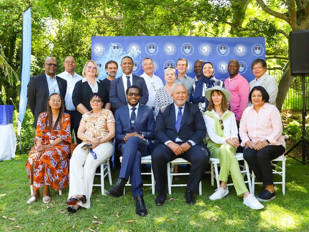 UCT hosted a lunch for retirees on 6 November at Glenara, the vice-chancellor’s residence.
