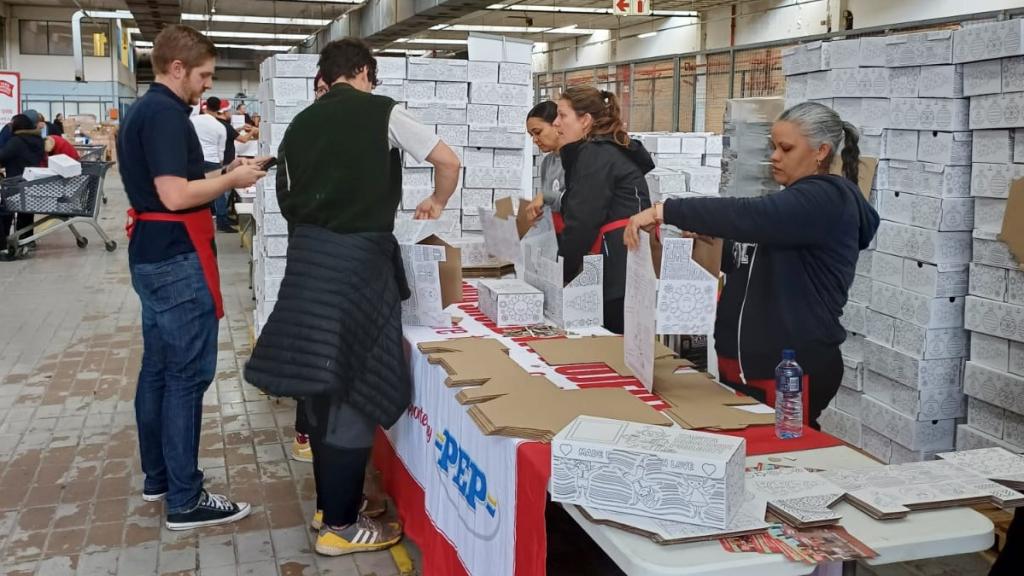 Santa's Shoebox Project 2024 2